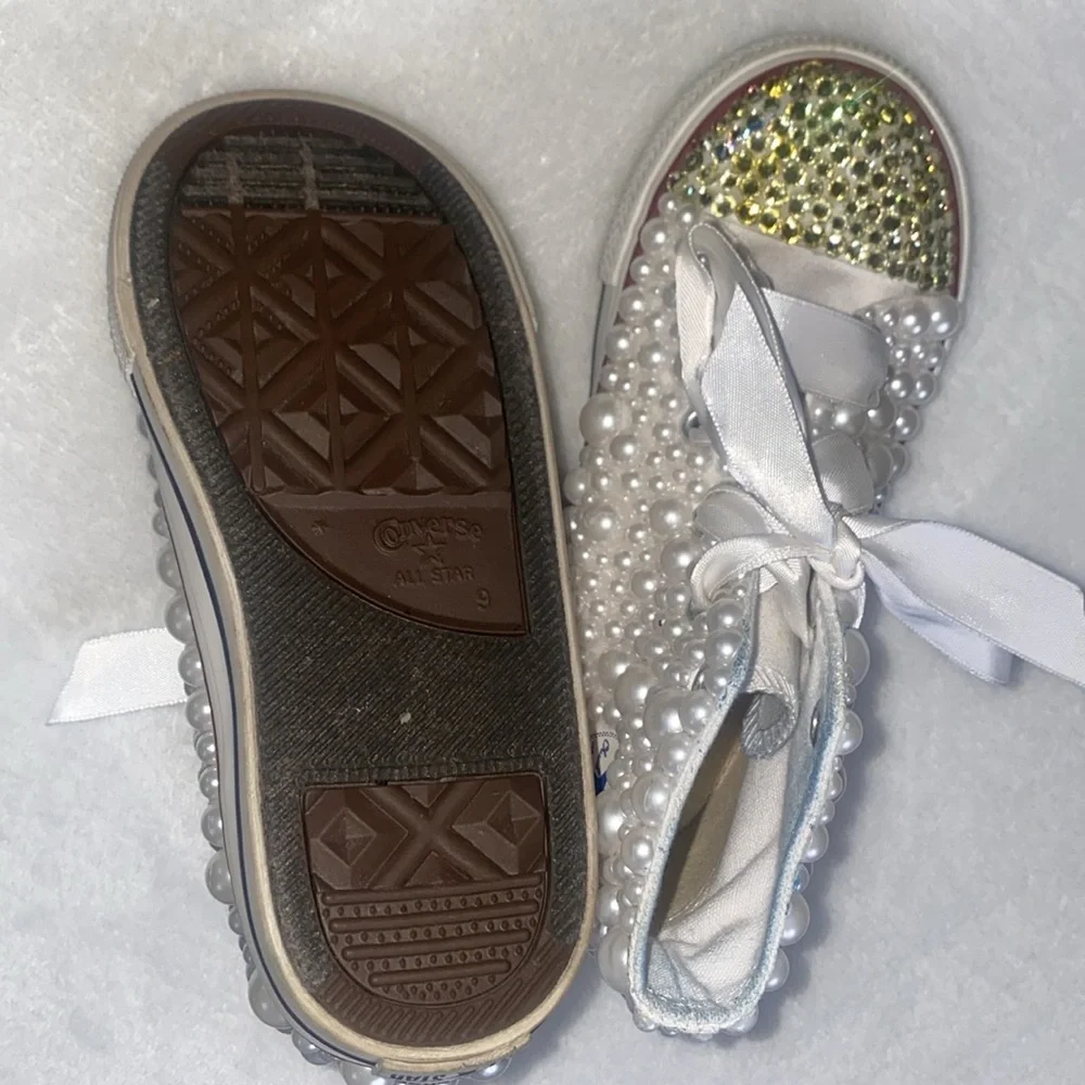 Custom Pearl & Crystal Converse toddler size 9 use gently